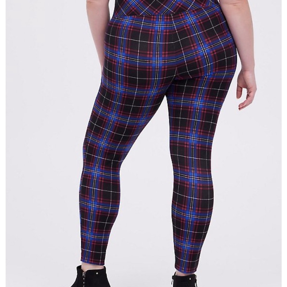 Torrid Size 4 Pixie Ponte Pant - image 2